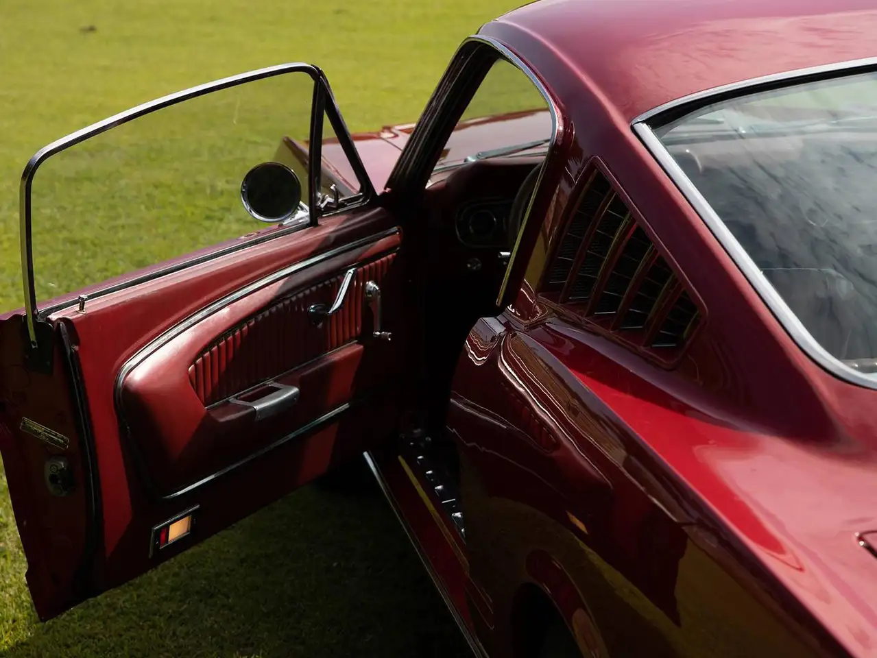 Ford Mustang Fastback, foto 12