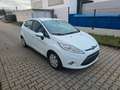 Ford Fiesta 1,6 TDCi 70kW DPF Titanium Euro 5 Weiß - thumbnail 3