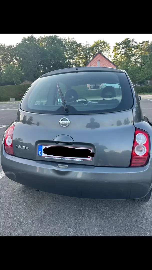 Nissan Micra 1.0i 16v Intro - 1