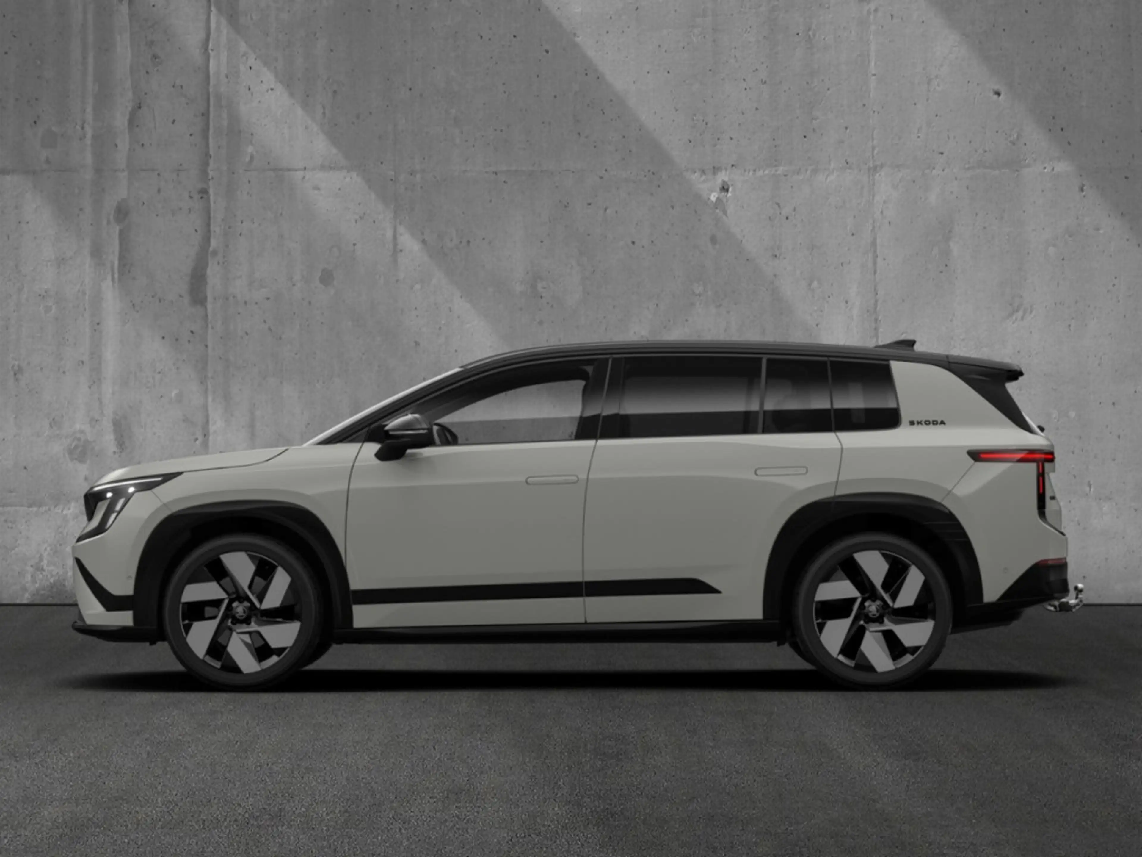 Skoda Peaq 90x SPORTLINE *MATRIX*NAVI*RFK*20LMF* — photo 2