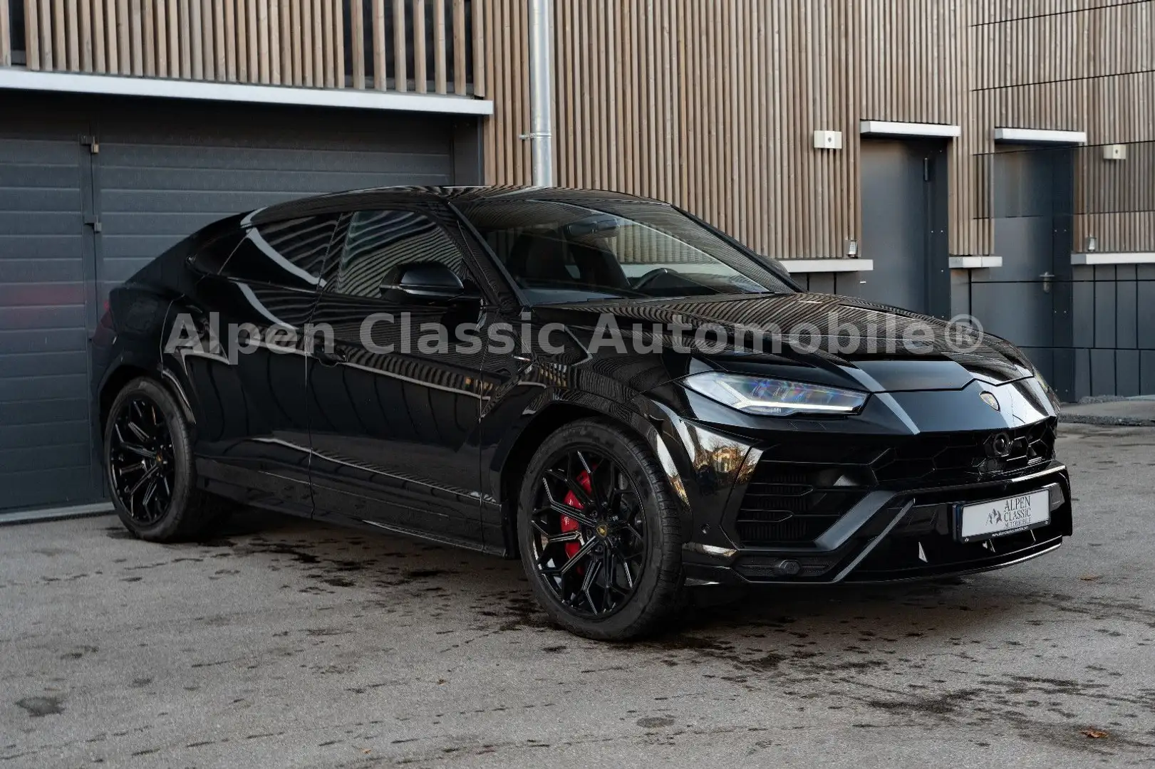 Lamborghini Urus 4.0 V8 Massage, B&O, Sitzbelüftung, 360 Negro - 1