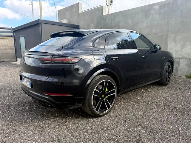 Porsche Cayenne Cayenne Coupé E-Hybrid Platinum Edition | Cocoa |