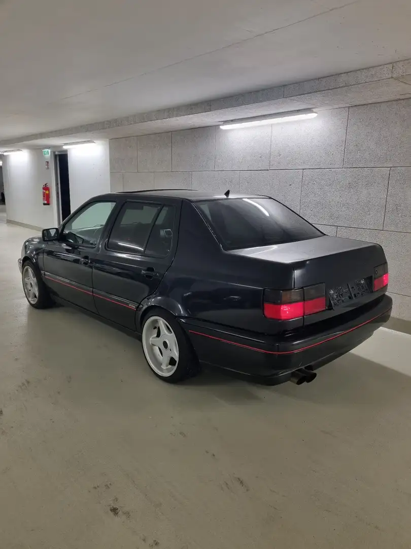 Volkswagen Vento VR6 - 2