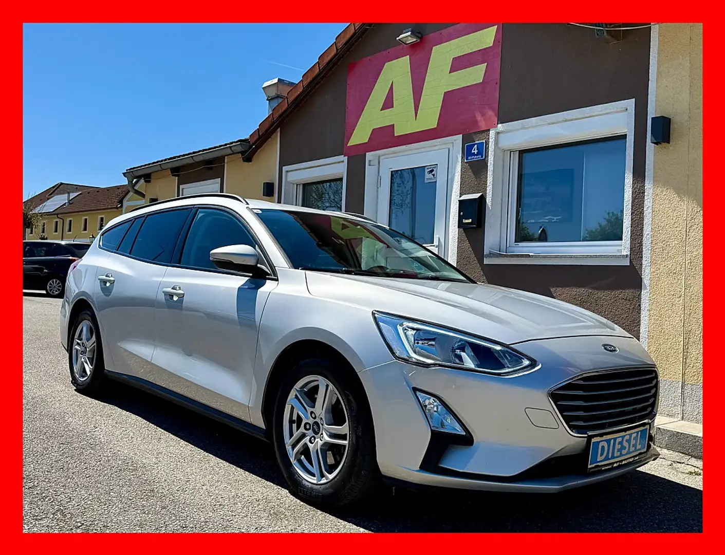 Ford Focus Traveller 1,5 EcoBlue Trend Grau - 1