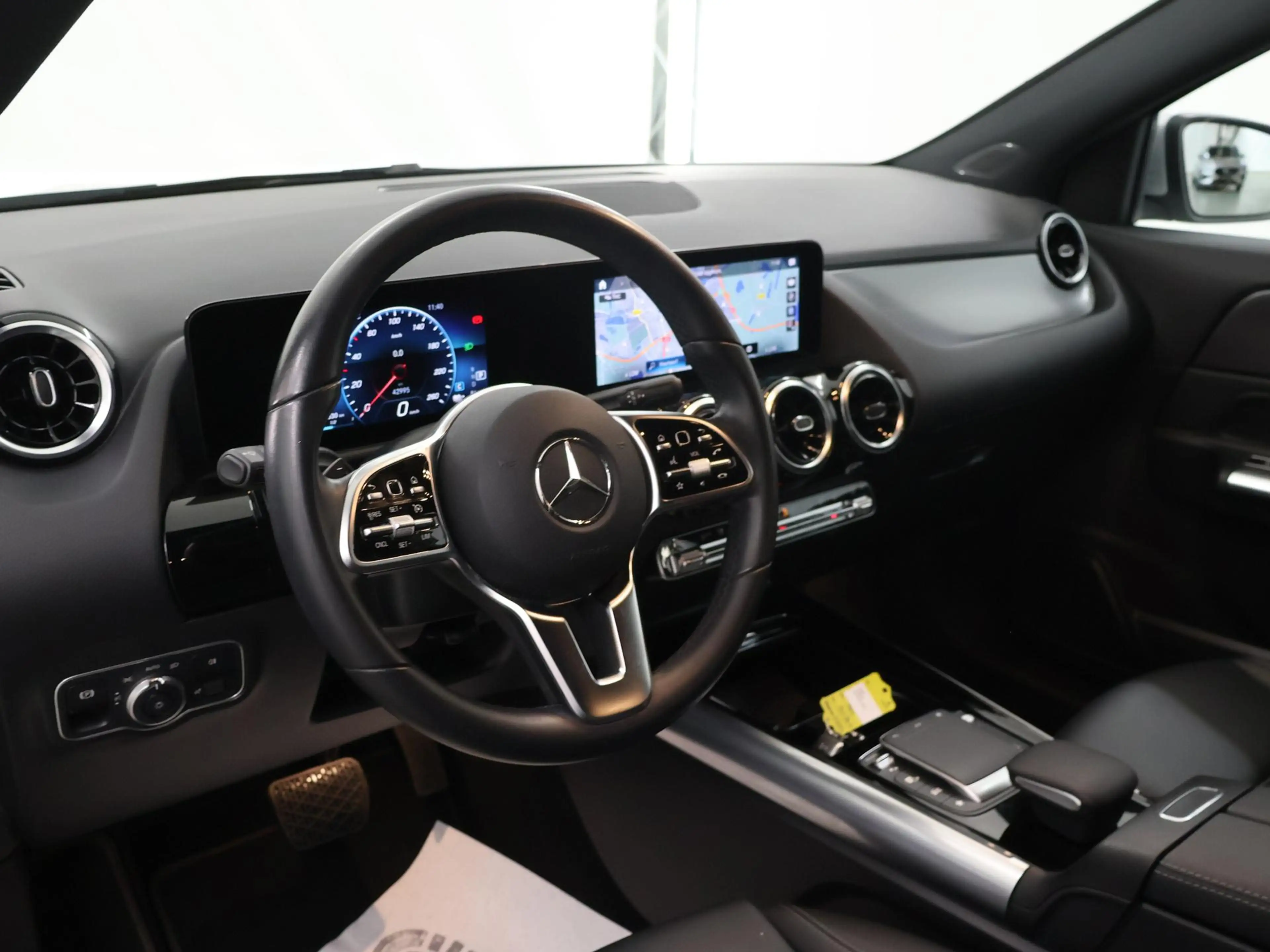 Mercedes-Benz GLA 250 e Progressive | Widescreen | Extra getint glas | A — photo 7