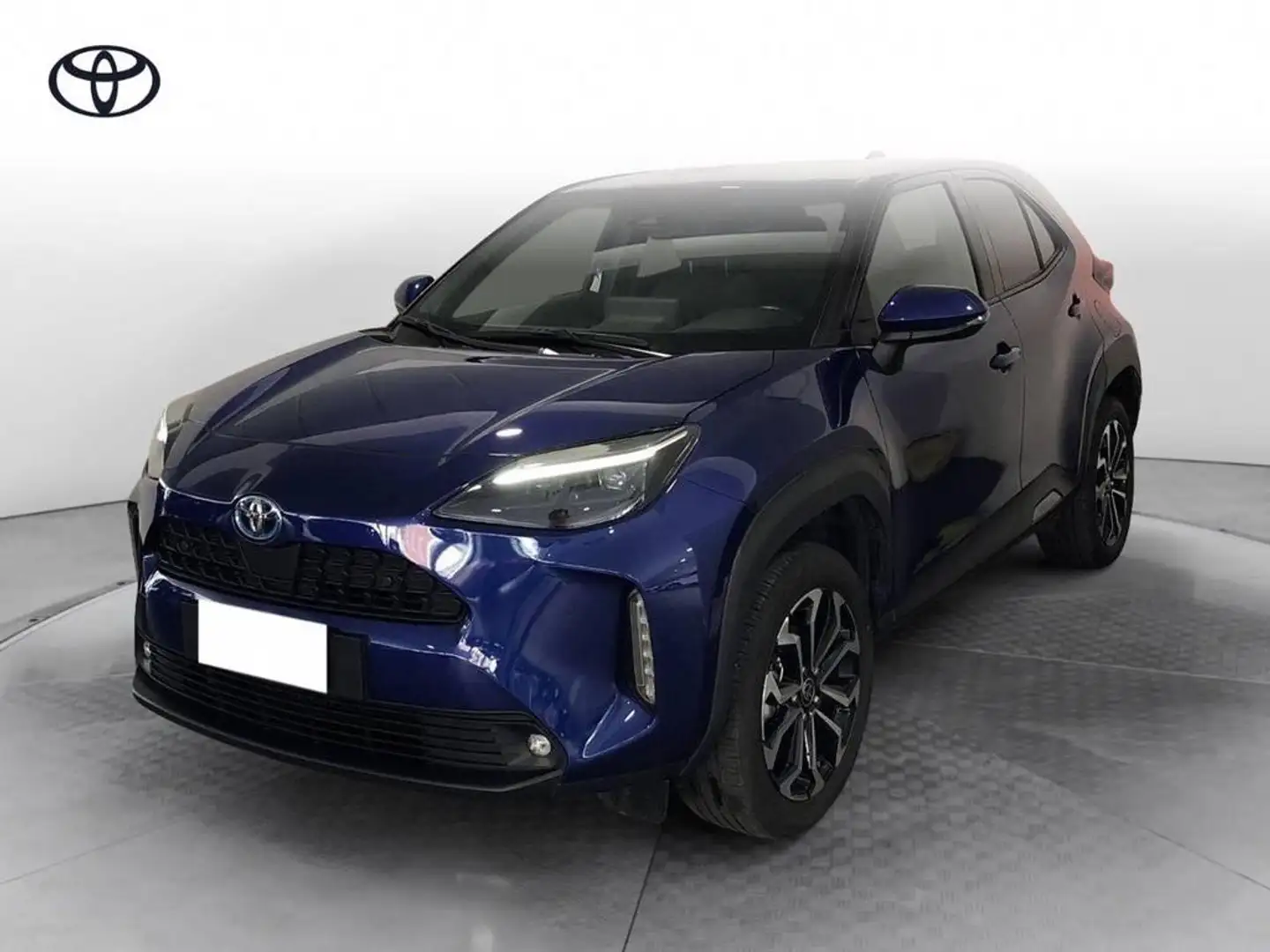 Toyota Yaris Cross 1.5h Trend fwd 116cv e-cvt Blu/Azzurro - 1
