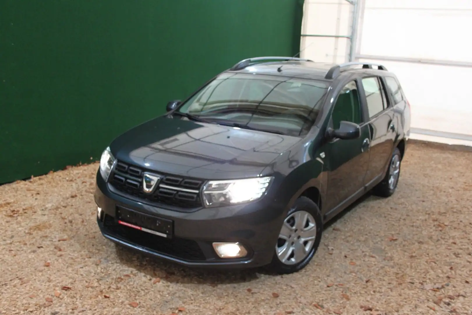 Dacia Logan MCV/ Klima/ PDC/ Bluetooth/ nur 24 tkm Gris - 2