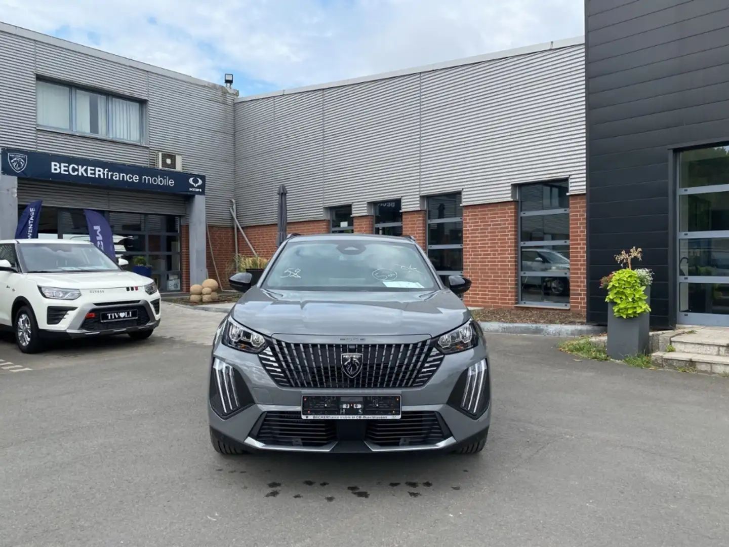 Peugeot 2008 Allure 1.2 PT 130 EAT8 *LED*ACC*Apple CarPlay*Andr Gris - 2