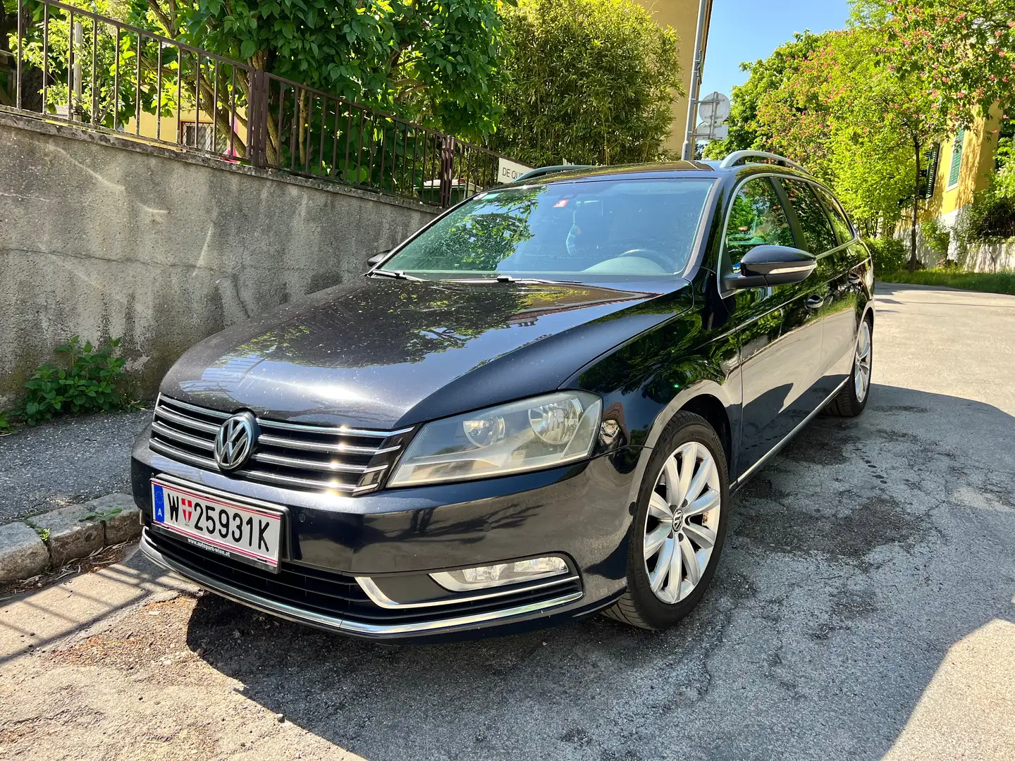 Volkswagen Passat Schwarz - 1
