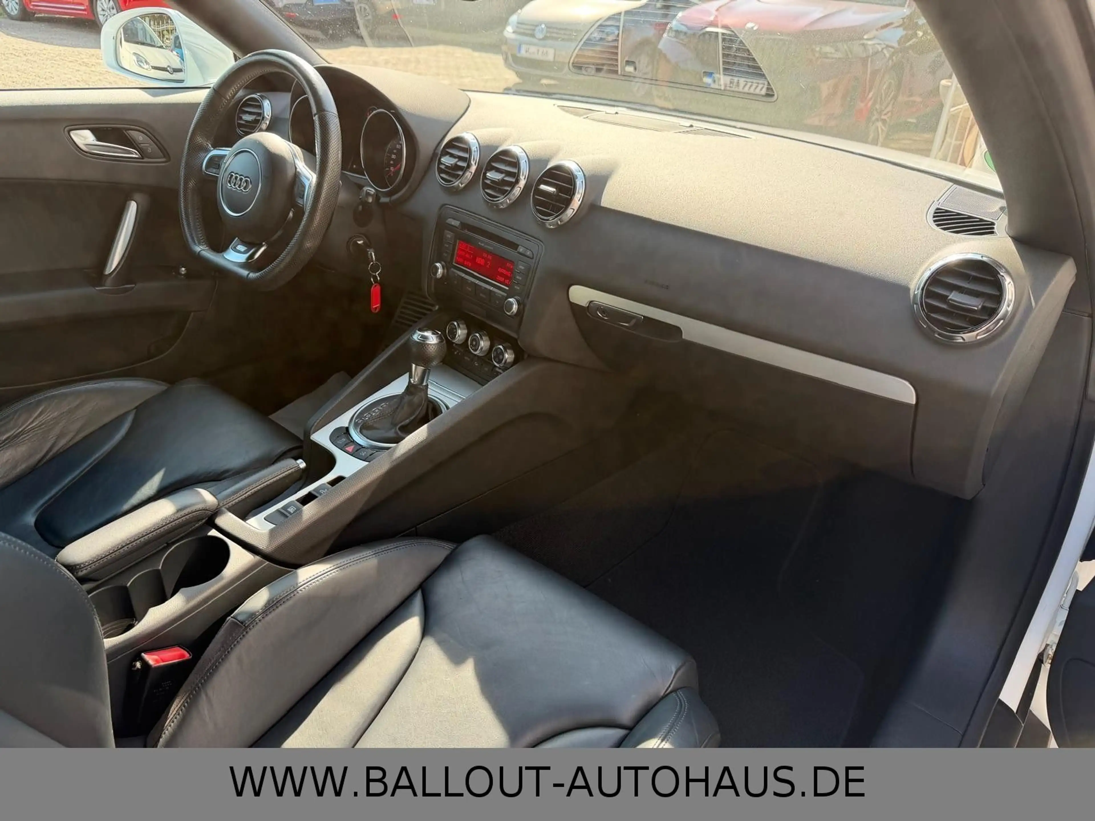 Audi TT 2.0 TFSI Roadster*2.HAND*S-LINE*TEM*SHZ*LEDER — photo 12