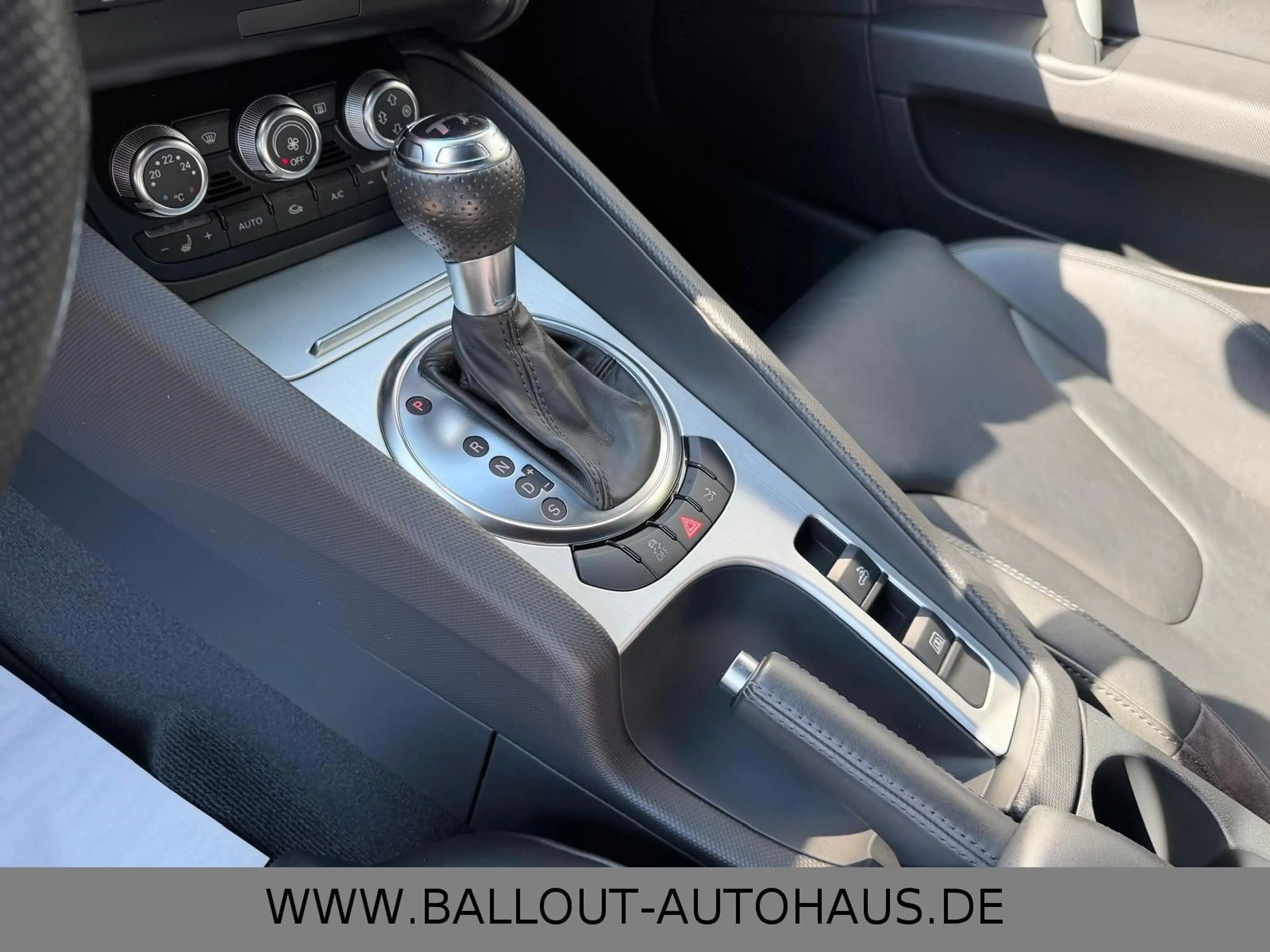Audi TT 2.0 TFSI Roadster*2.HAND*S-LINE*TEM*SHZ*LEDER — photo 15
