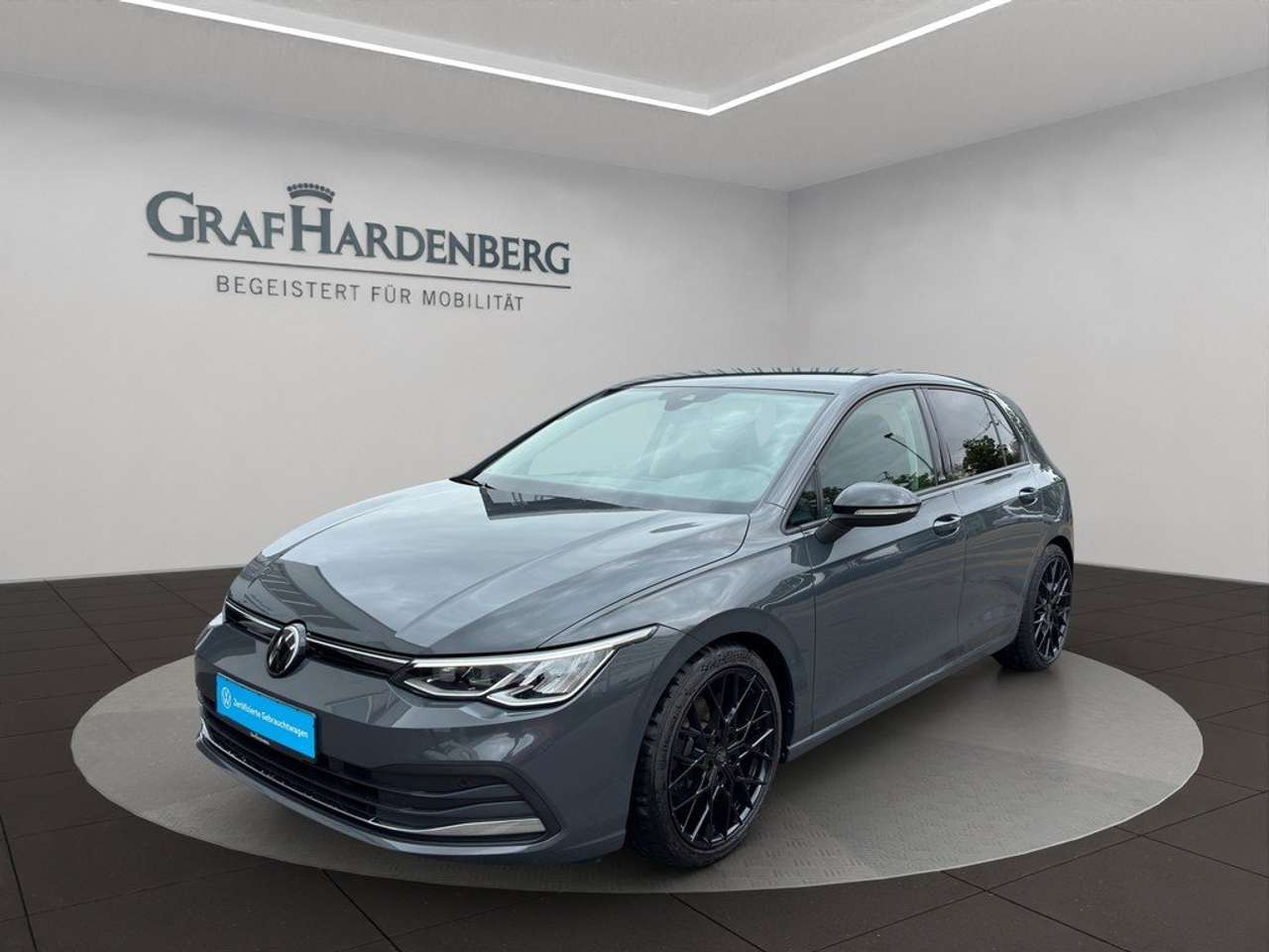 Volkswagen Golf 2022 — VIII 1.5 eTSI DSG Active ACC Navi