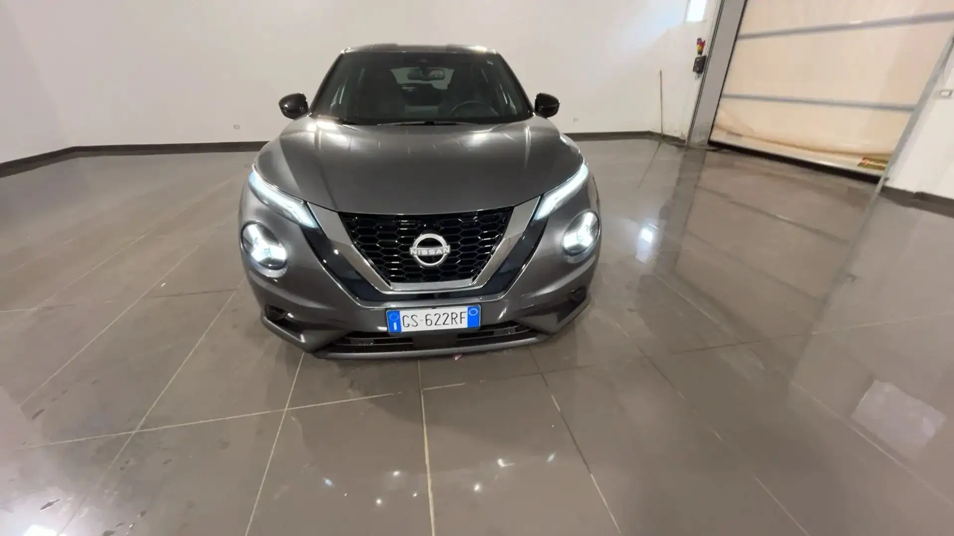 Nissan Juke Juke 1.0 dig-t N-Connecta 114cv dct Grigio - 2