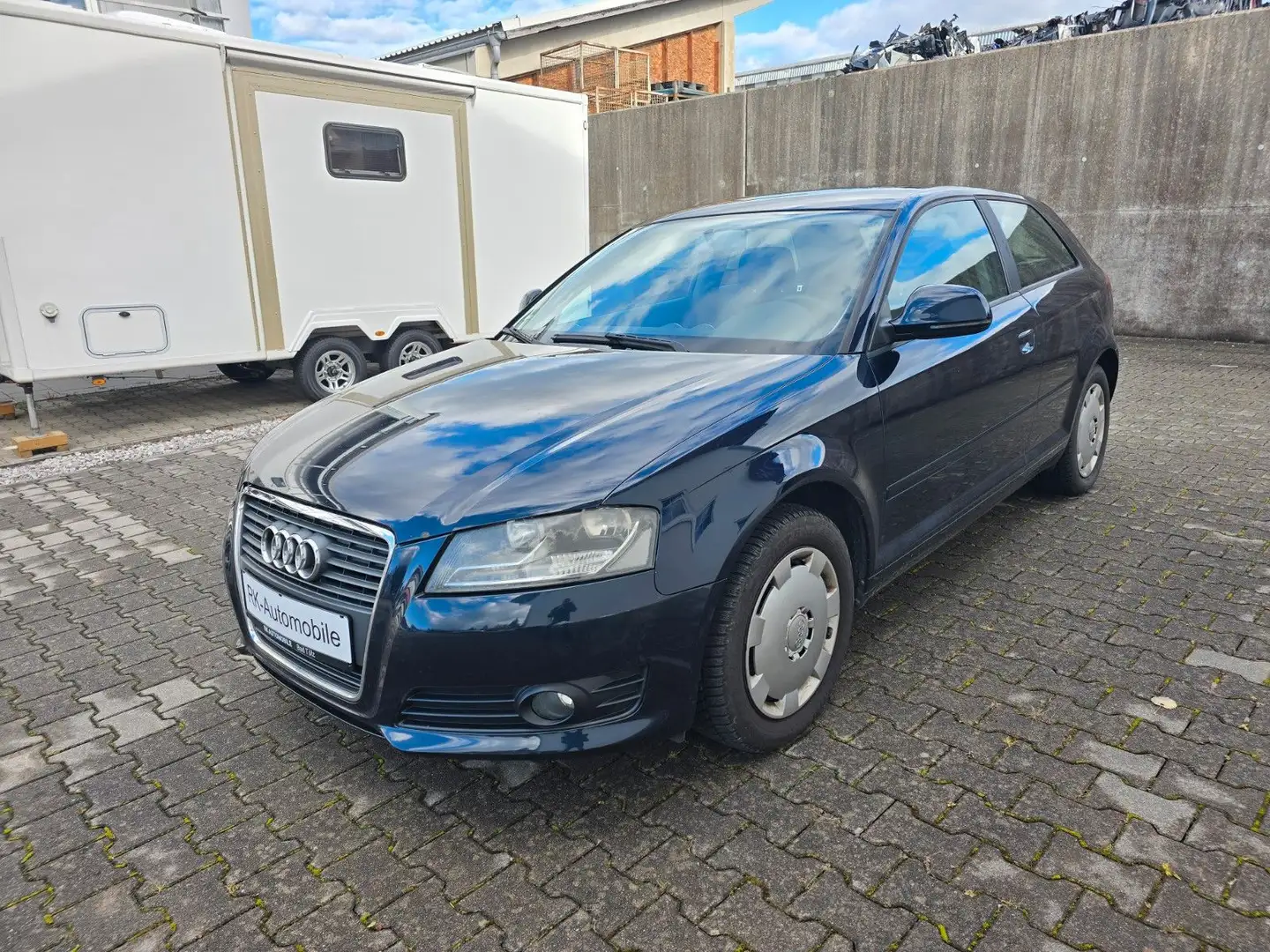 Audi A3 1.6 Attraction Zahnriemen+ WP neu! Blau - 1