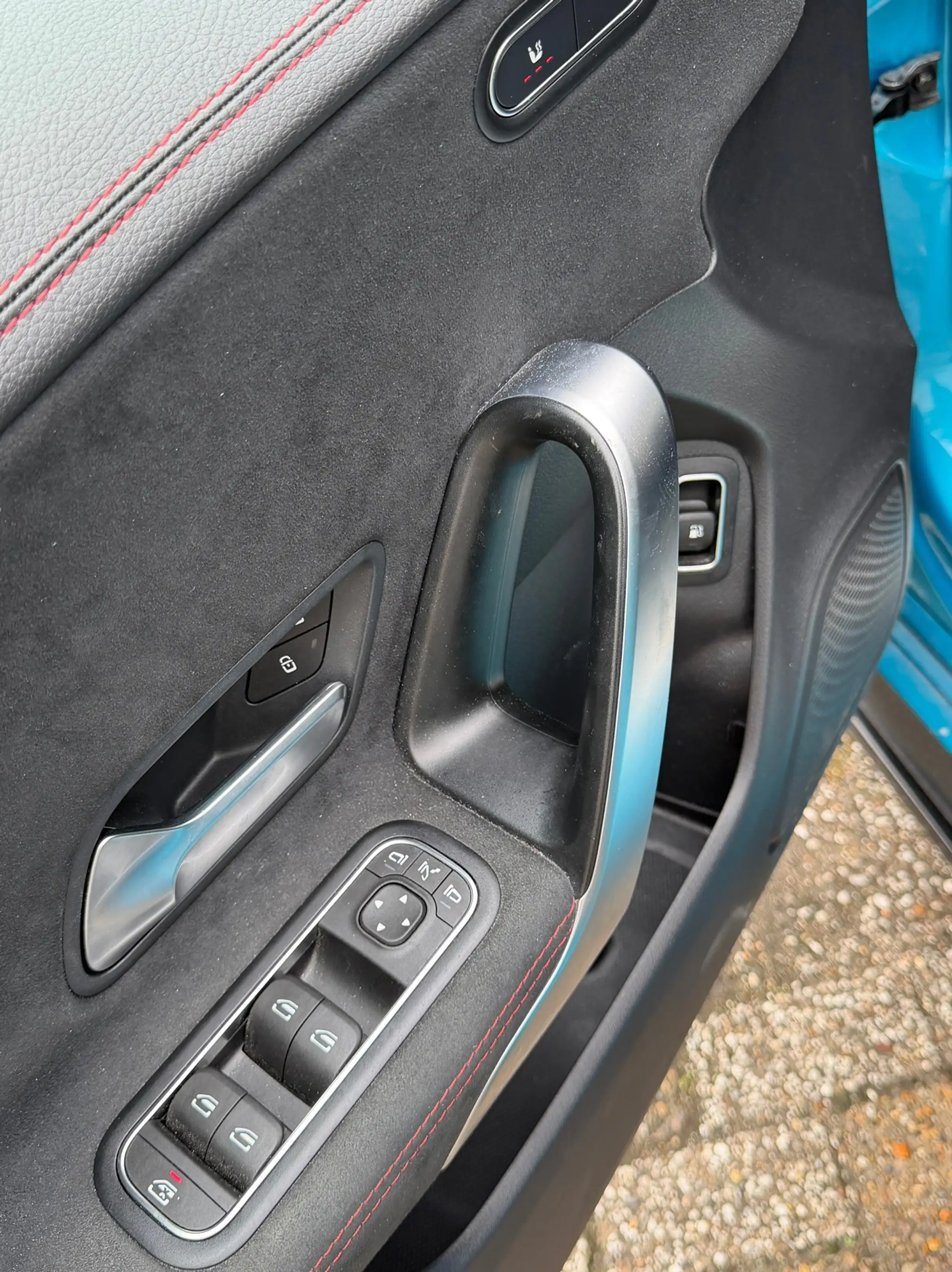 Mercedes-Benz CLA 250 e AMG Line - 2023 - Panorama - Leder - Full Screen — photo 12