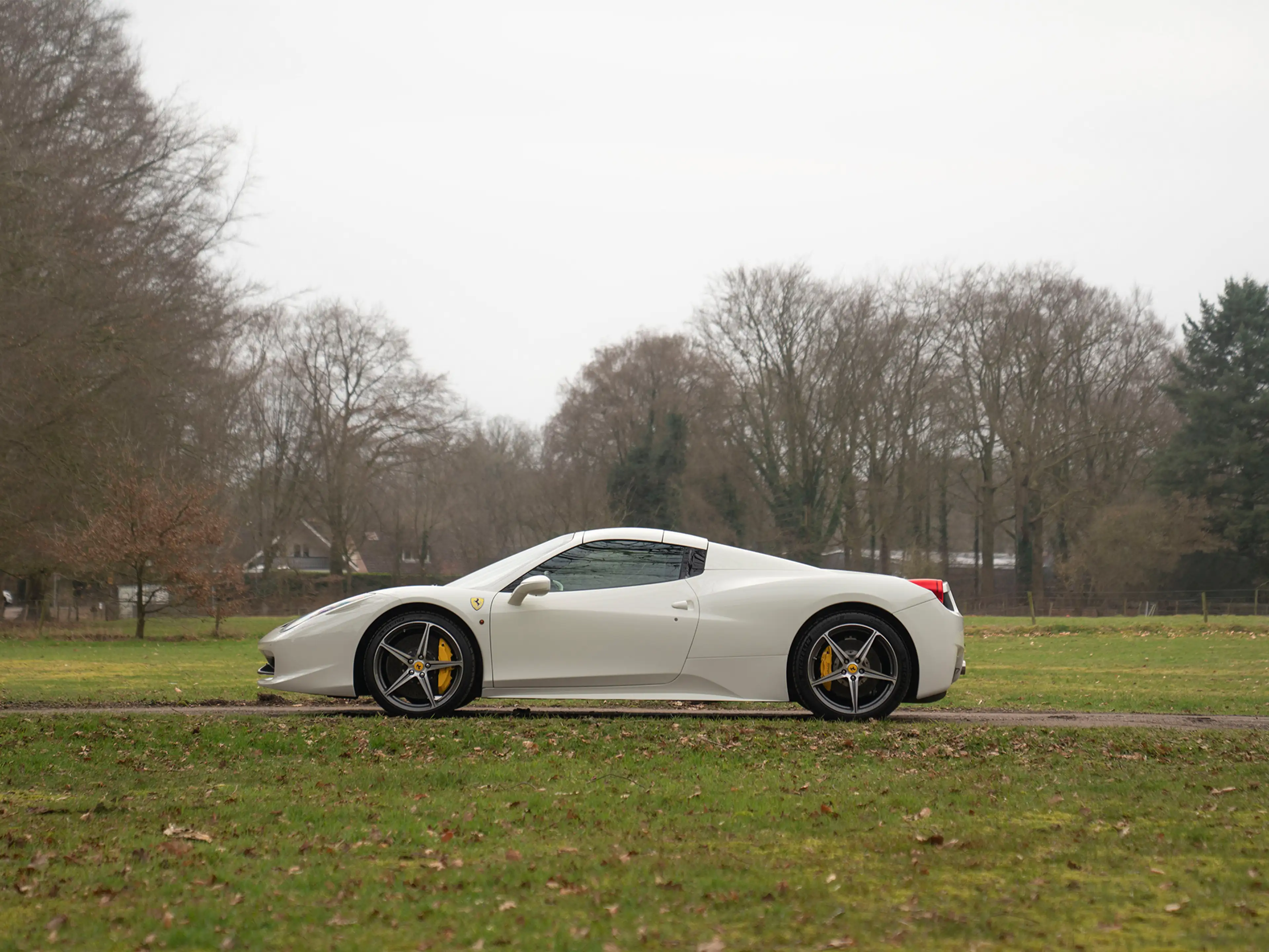 Ferrari 458 4.5 V8 Spider | NL auto | Daytona seats | Iroco in — photo 4