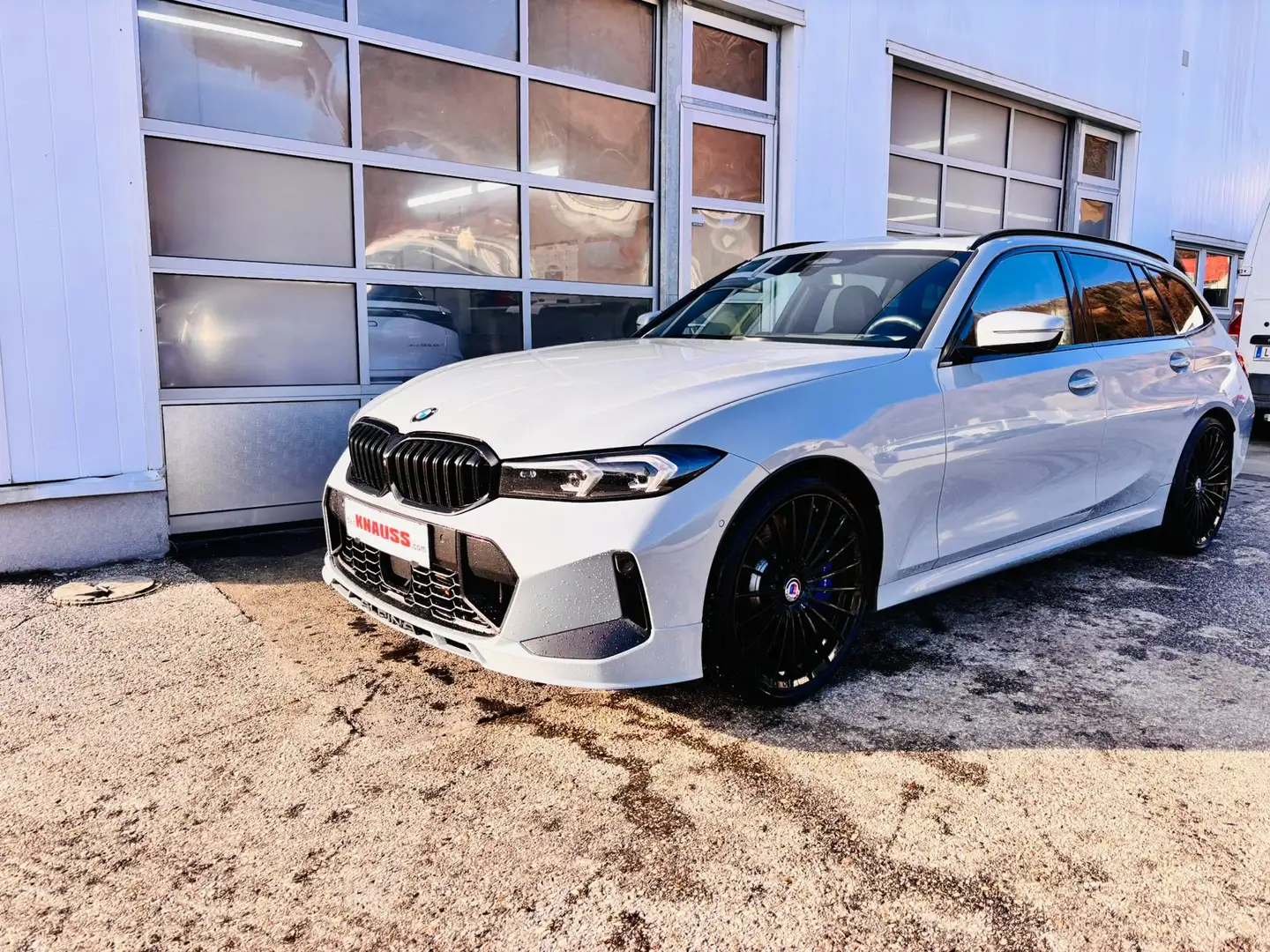 Alpina B3 B3 Touring BiTurbo 3.0 xDrive Aut. Grau - 1