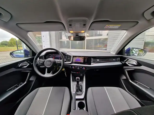 Audi A1 view 3