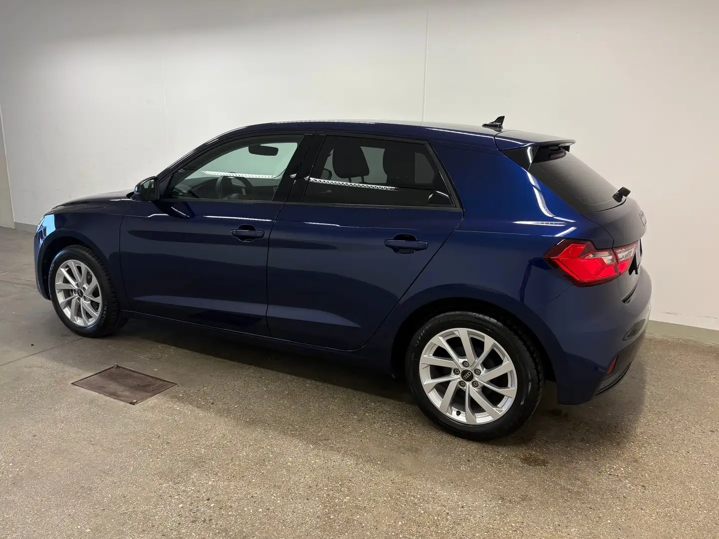 Audi A1 25 TFSI advanced Blau - 2