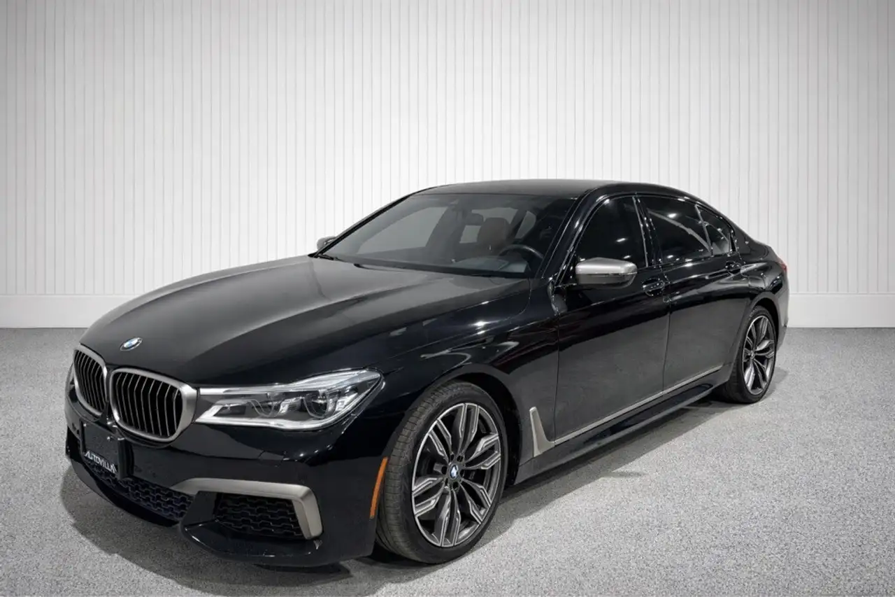 BMW 7 Series снимка BMW 7 Series