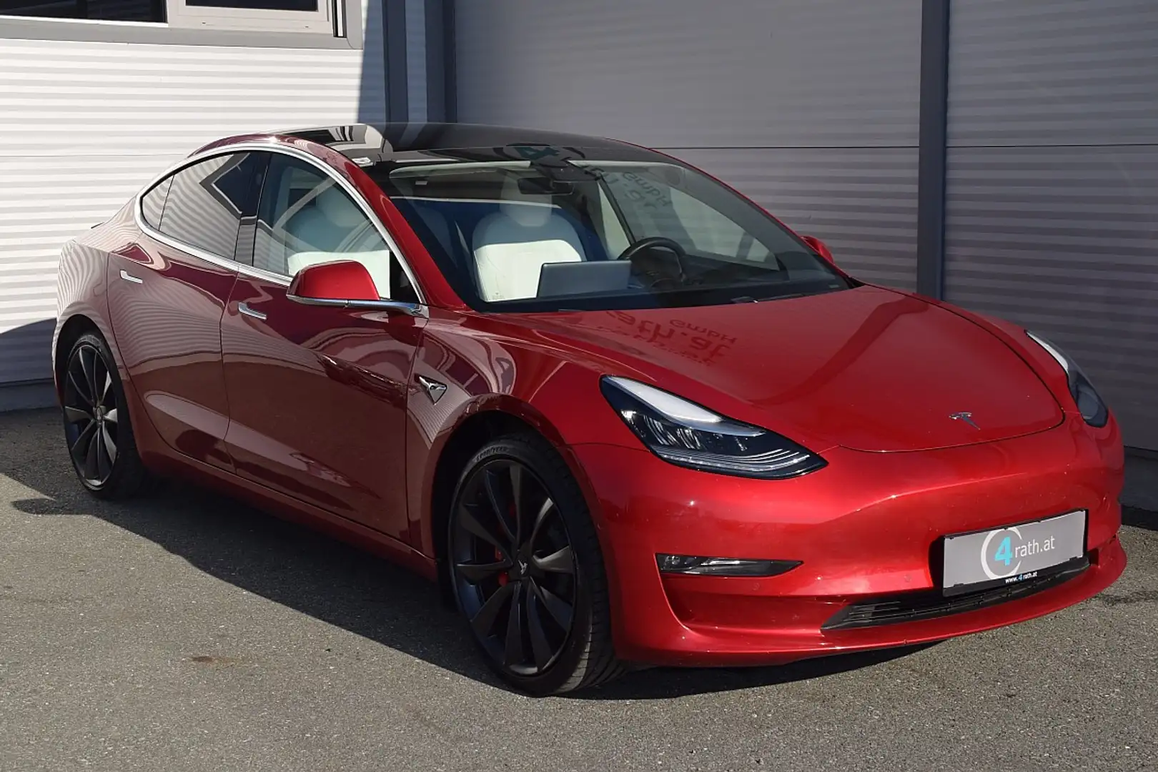Tesla Model 3 Performance AWD 57,5kWh / NETTO: 17.483 € Rot - 2