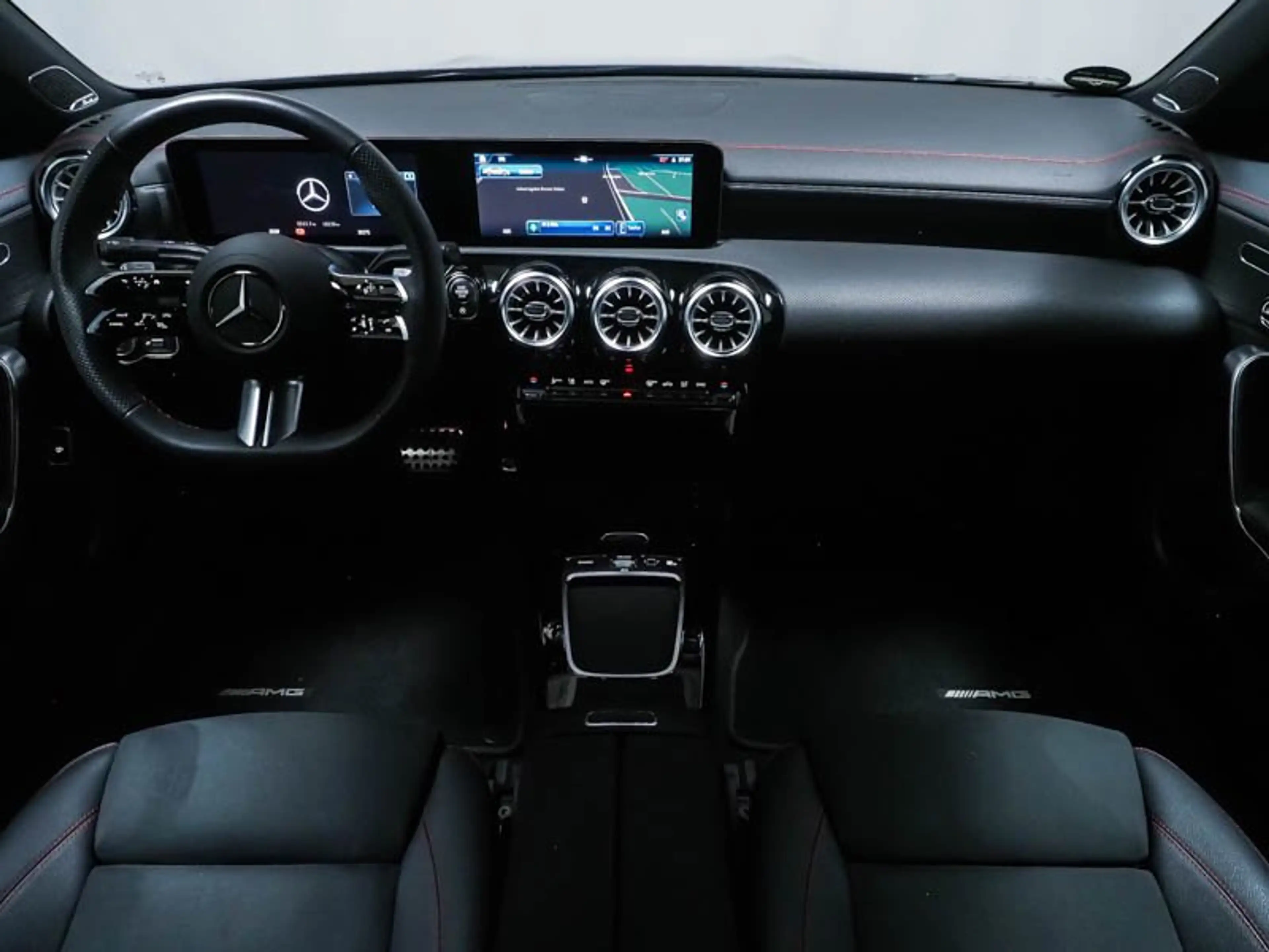 Mercedes-Benz CLA 220 d AMG Night Pano/Sound/MuBeam/Distr./Kam — photo 8
