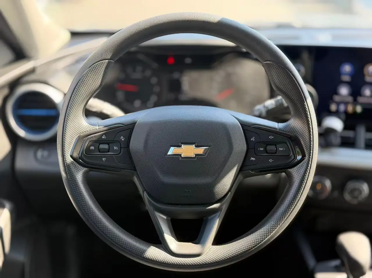 Chevrolet Trax photo Chevrolet Trax