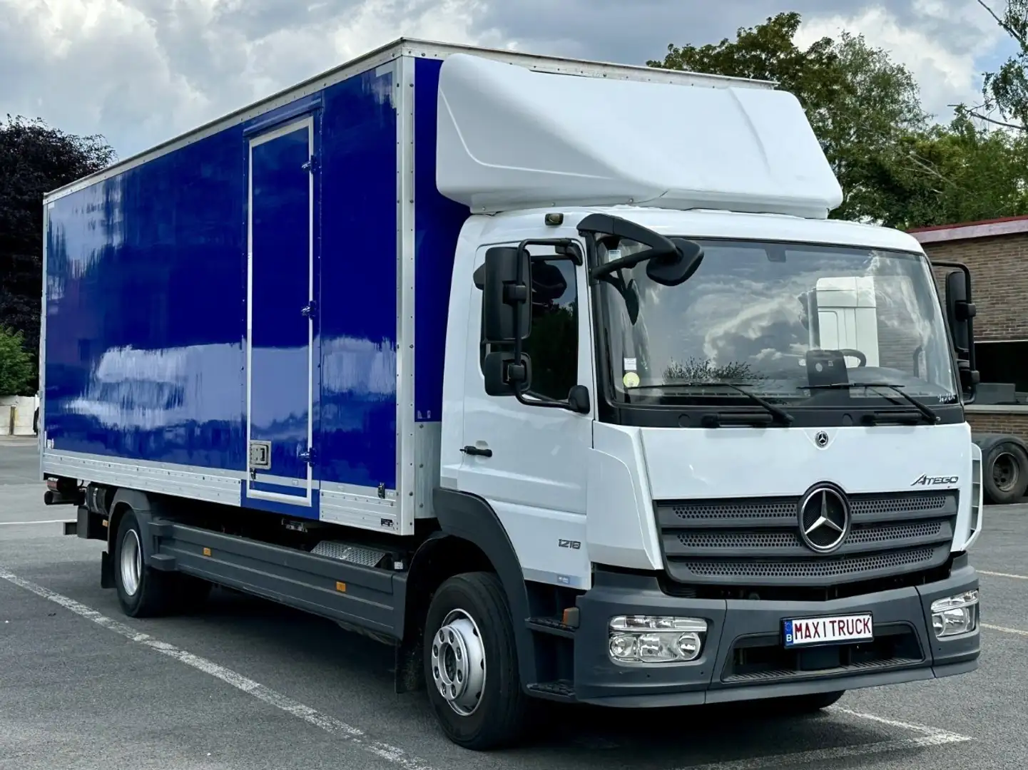 Mercedes-Benz Atego 1218 - 42.500€ - Leasing 1.174€/M Modrá - 2