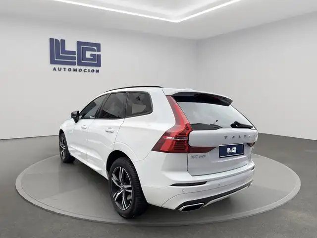 Volvo XC60 view 6