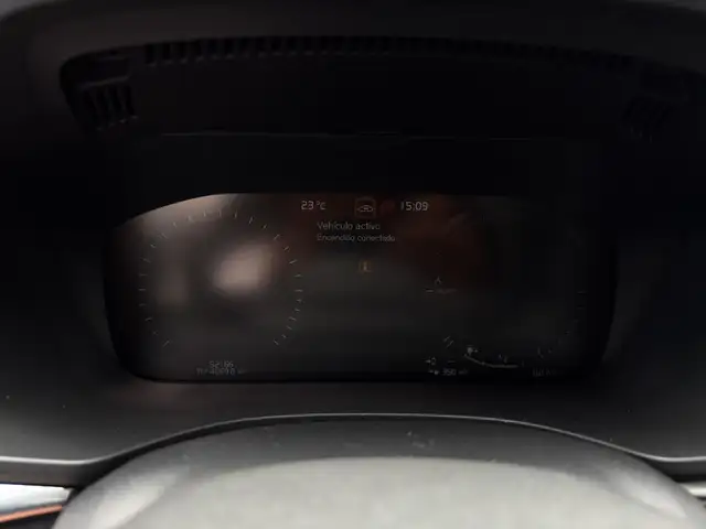Volvo XC60 view 10