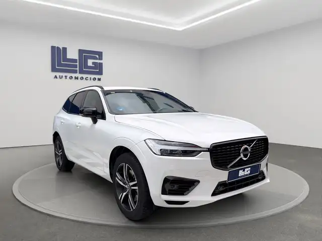 Volvo XC60 view 3