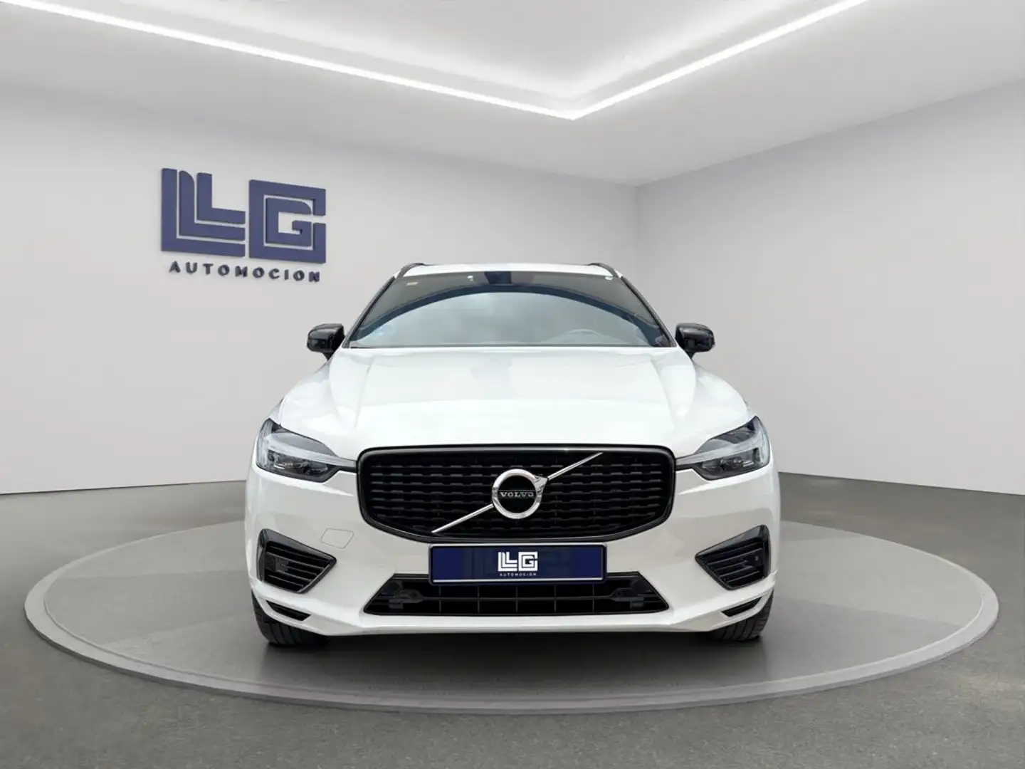 Volvo XC60 T6 Recharge R-Design Blanco - 2