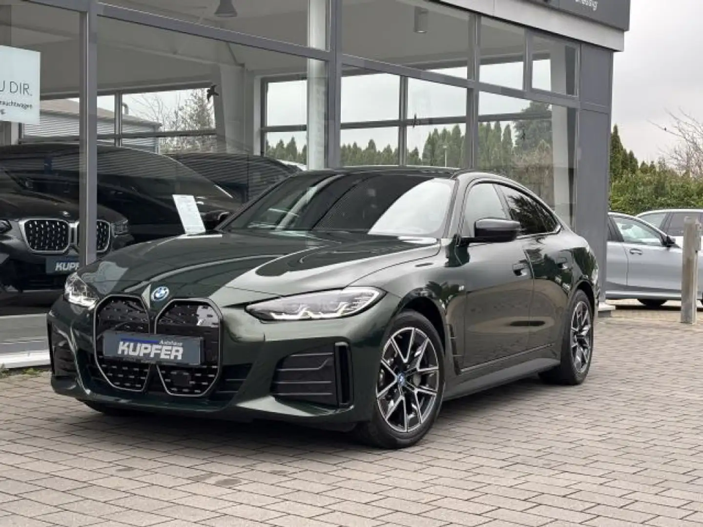 BMW i4 eDrive 40 Sportpaket elSitz+Mem°HUP+HIFI°360° Zöld - 1