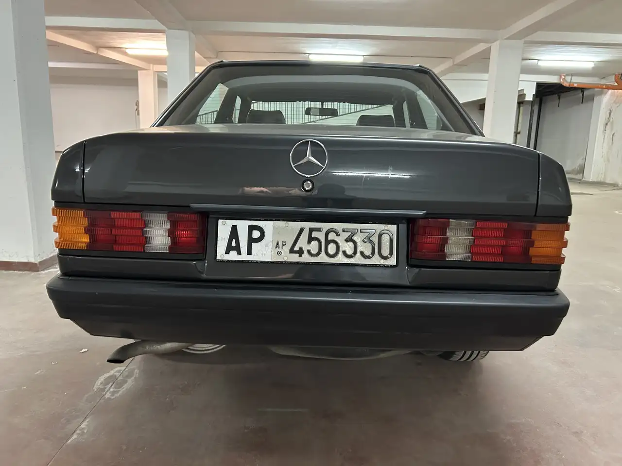 Mercedes-Benz 190 2.0 E 122cv, foto 4