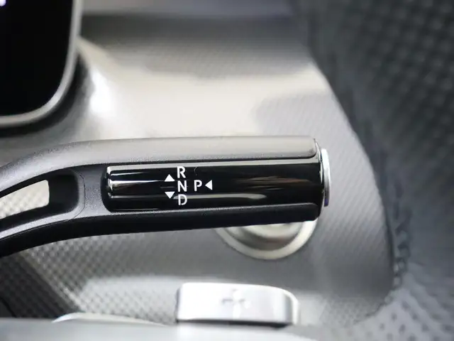 Mercedes-Benz C-Class view 15