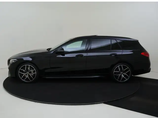 Mercedes-Benz C-Class view 2