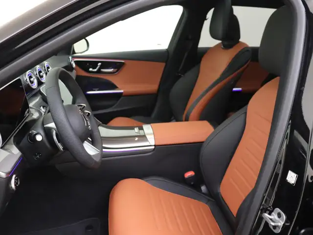 Mercedes-Benz C-Class view 11