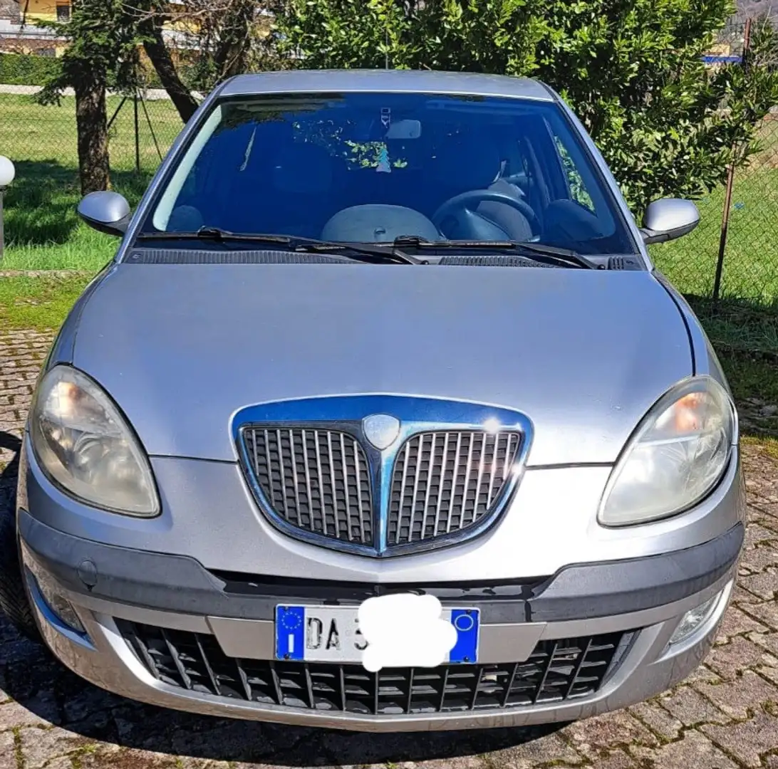 Lancia Ypsilon Ypsilon 1.3 mjt Oro 100 Argento - 1