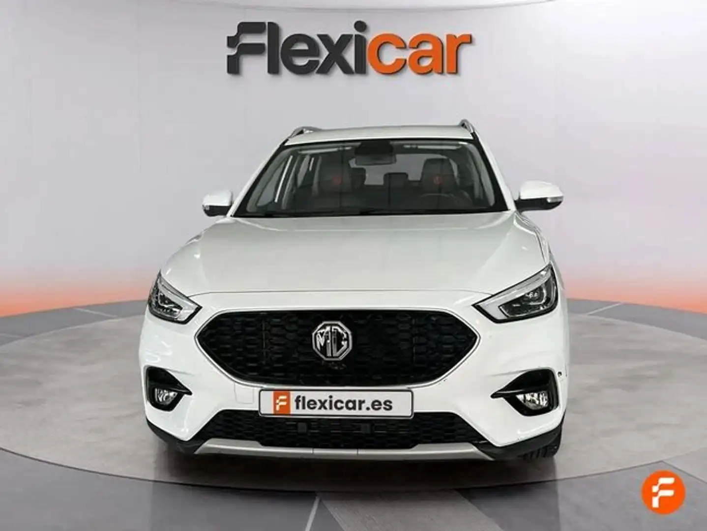 MG ZS 1.5 Luxury Blanco - 2