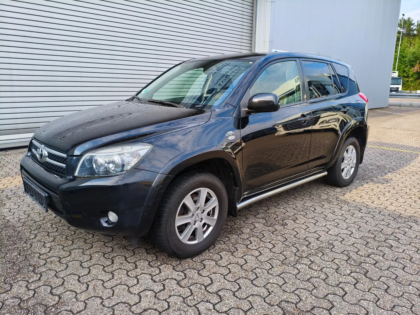 Toyota RAV 4 2.2 D-CAT 4x4 Czarny - 1