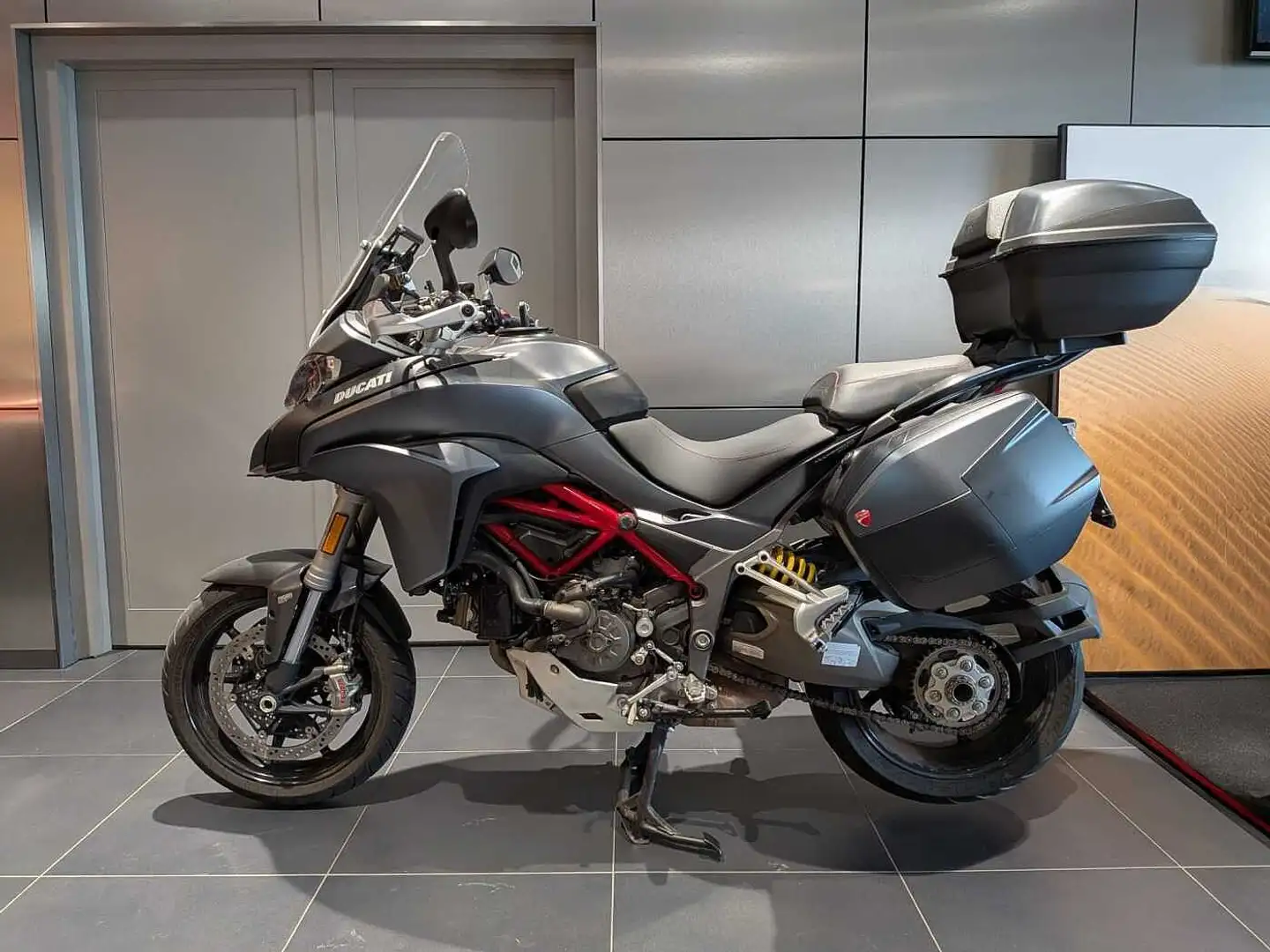 Ducati Multistrada 1200 S TOURING Grigio - 1
