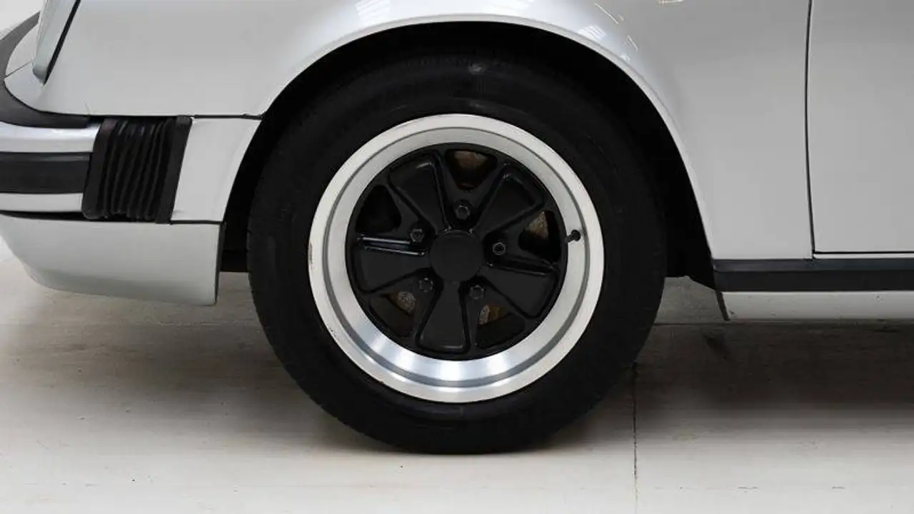 Porsche 911 3.0 SC Targa '78 CH11559, foto 12
