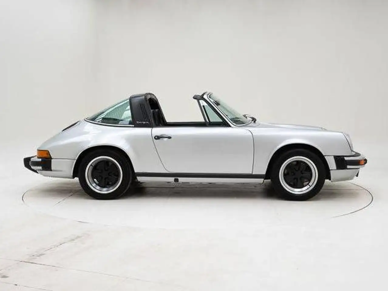 Porsche 911 3.0 SC Targa '78 CH11559, foto 6