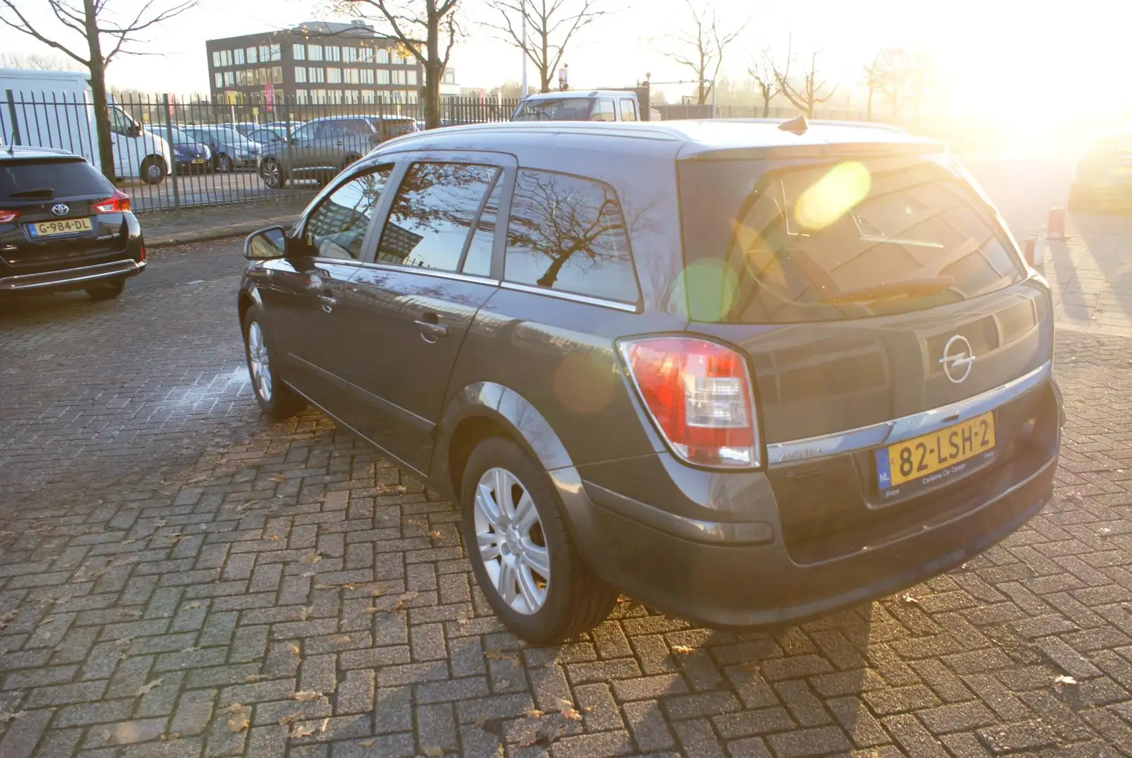 Opel Astra Wagon 1.6 Cosmo Gris - 2