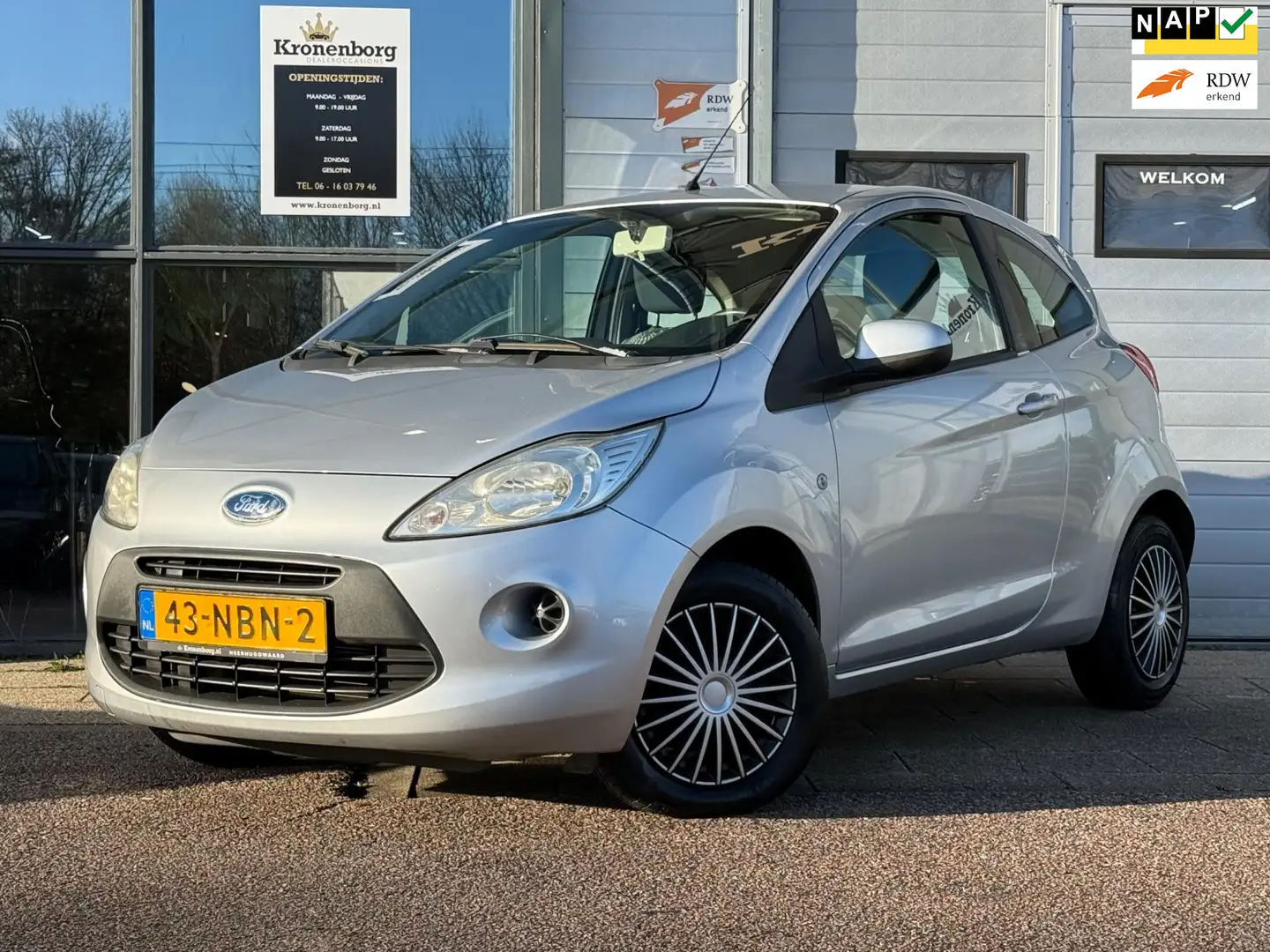 Ford Ka/Ka+ 1.2 Cool&Sound, NAP, APK, AIRCO Grau - 1