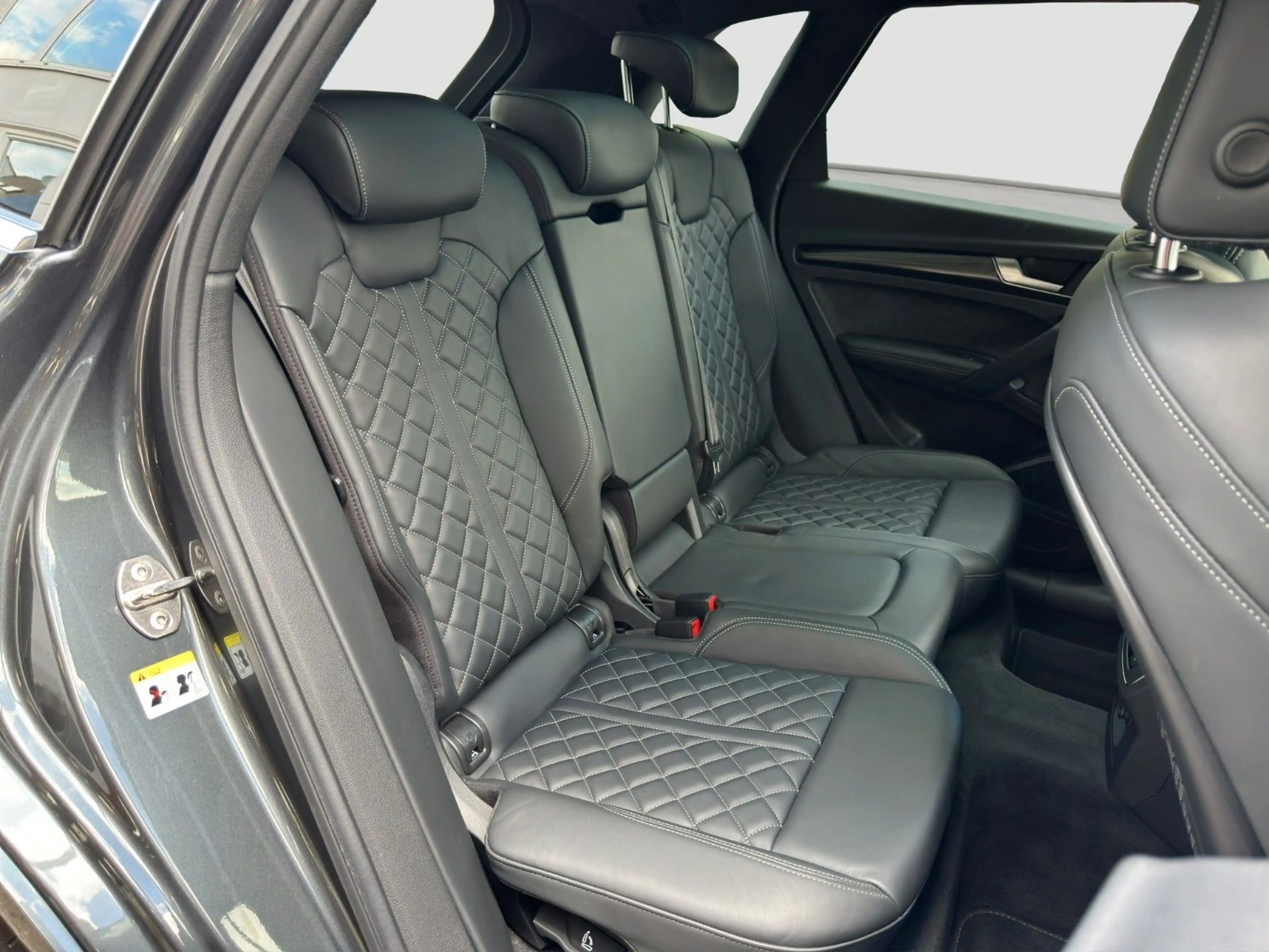 Audi SQ5 3.0 TDI ACC MATRIX PANO LUFT B&O STANDH 21" — photo 11