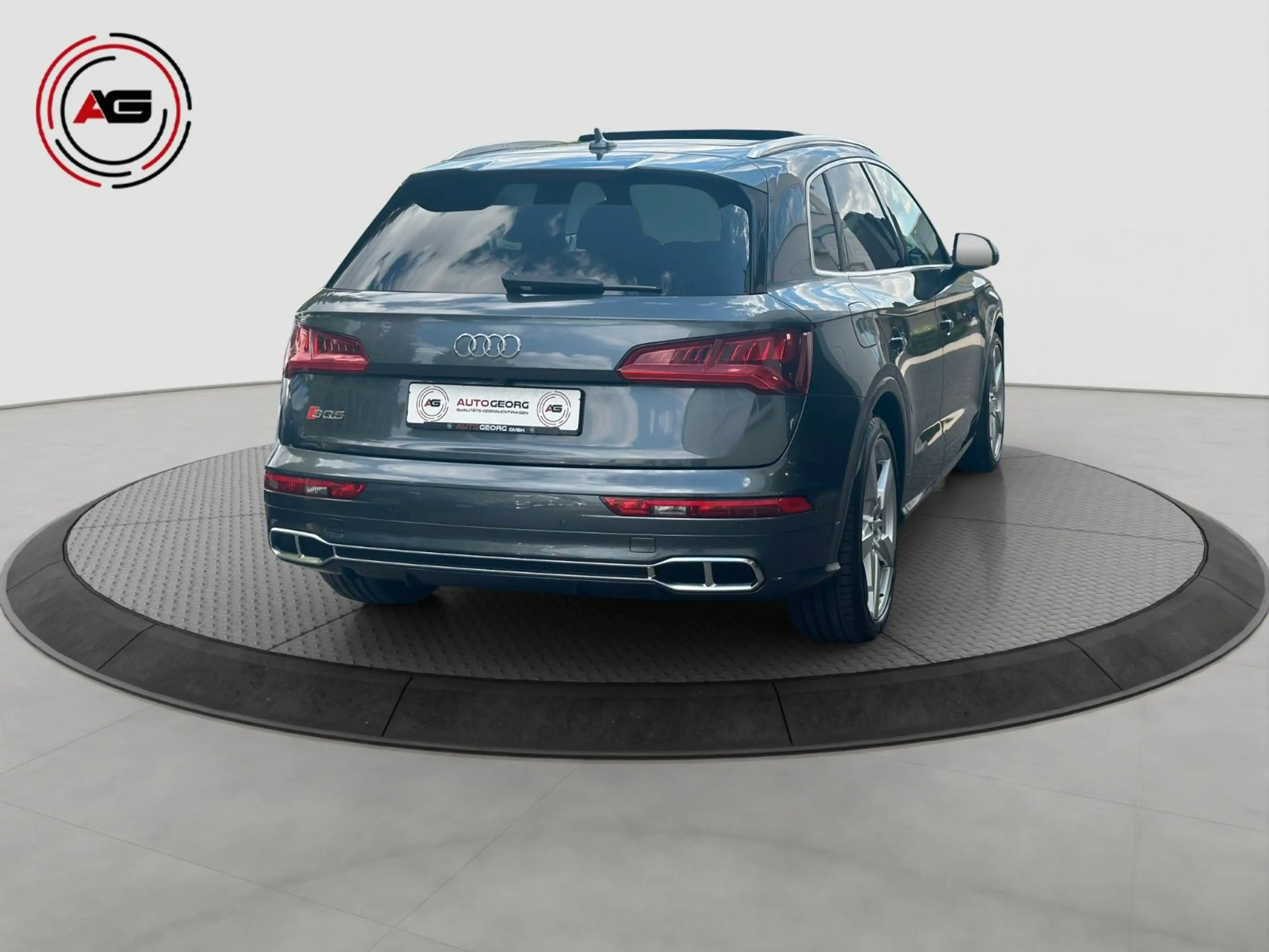 Audi SQ5 3.0 TDI ACC MATRIX PANO LUFT B&O STANDH 21" — photo 6