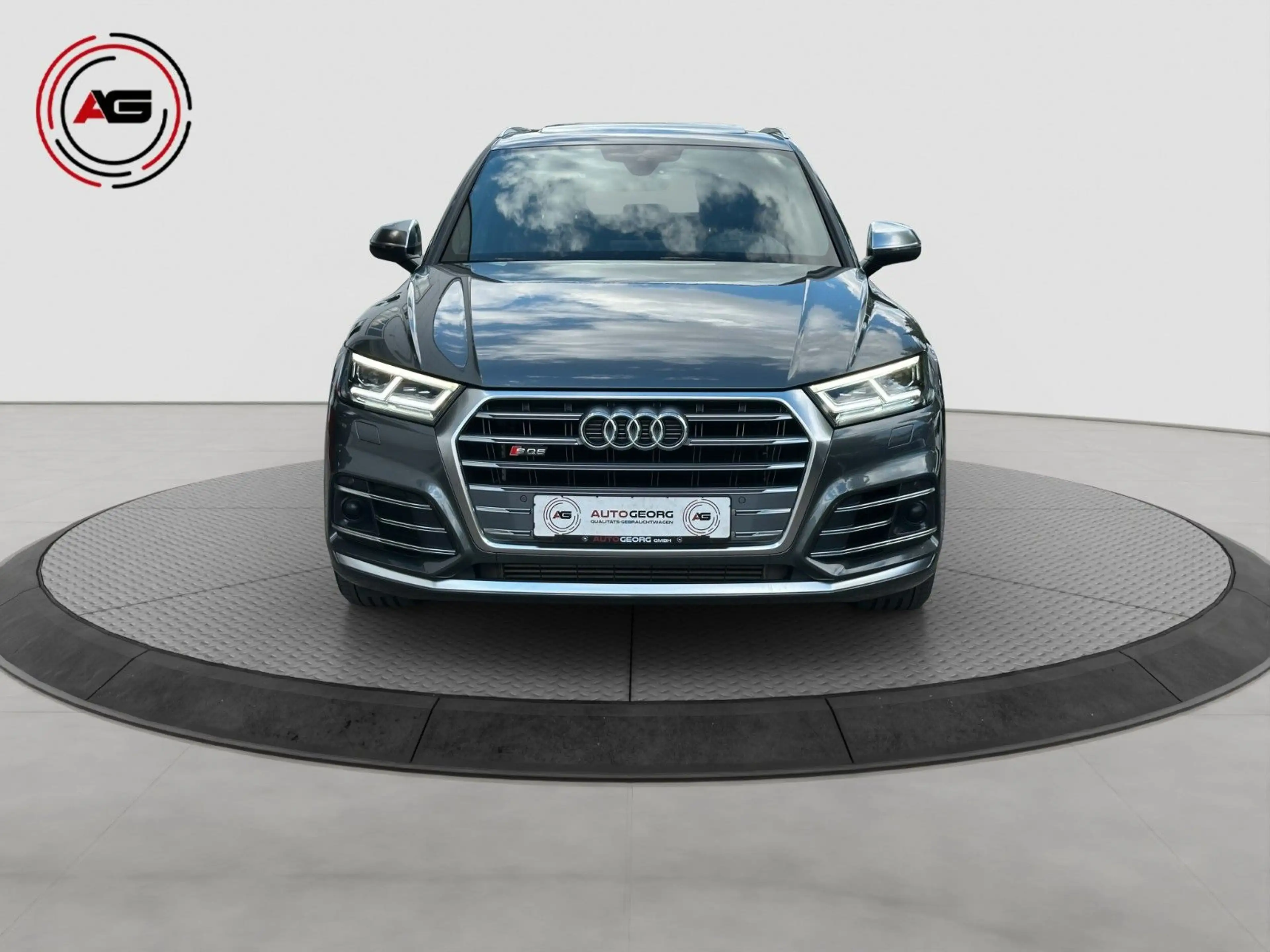 Audi SQ5 3.0 TDI ACC MATRIX PANO LUFT B&O STANDH 21" — photo 2