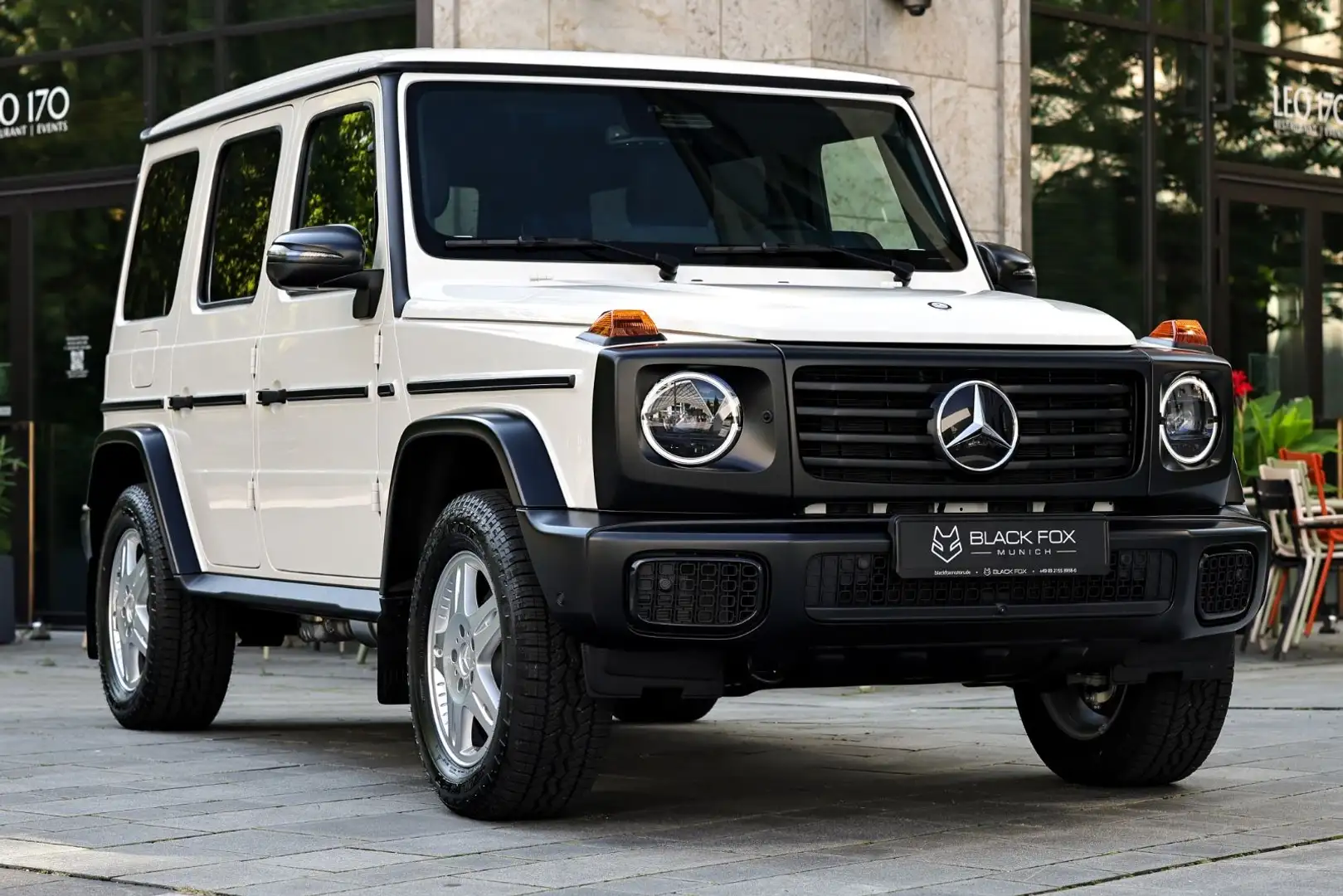 Mercedes-Benz G 450 d Professional | STRONGER THAN THE 1980s Blanc - 2