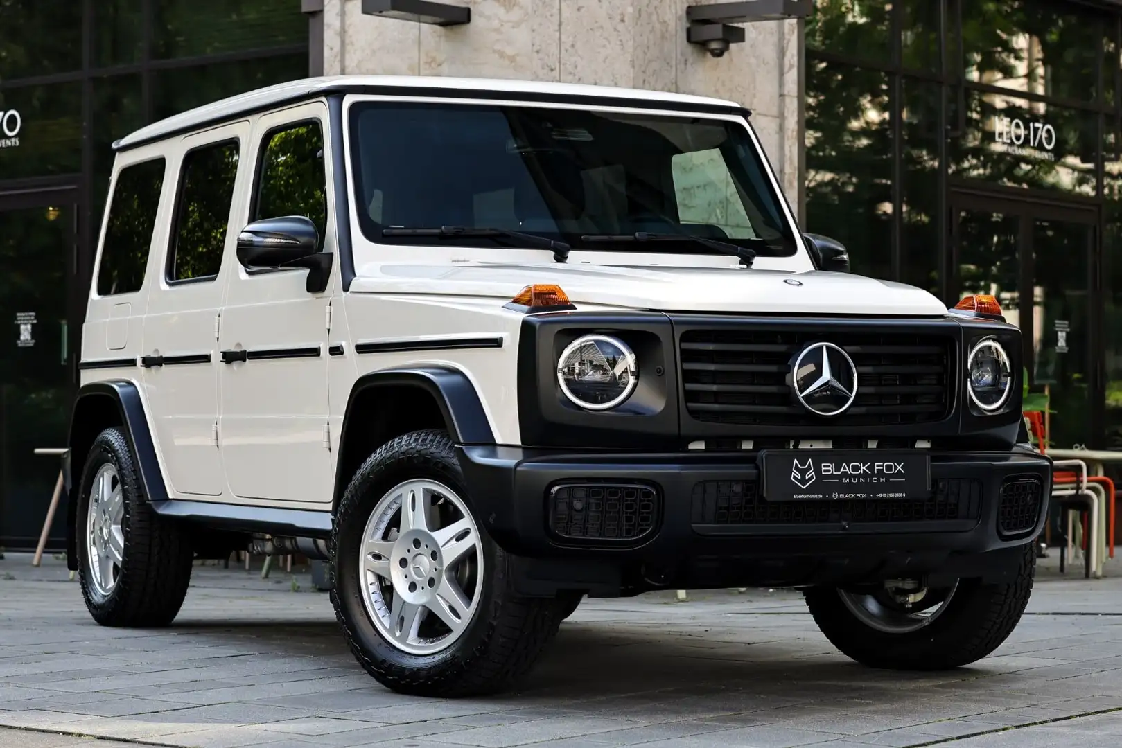 Mercedes-Benz G 450 d Professional | STRONGER THAN THE 1980s Blanc - 1